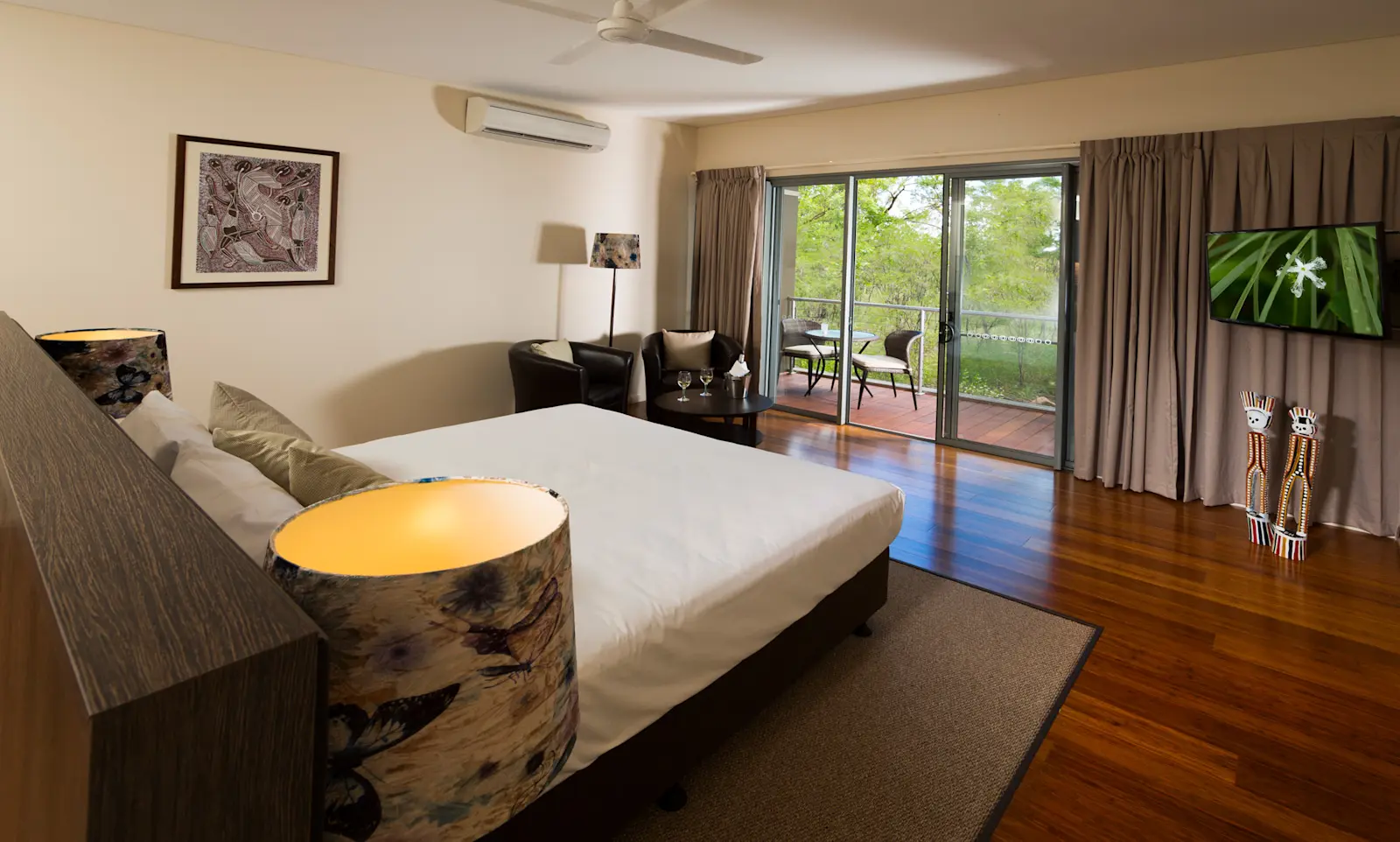 Cicada Lodge with Nitmiluk Tours, NT © Tourism NT  