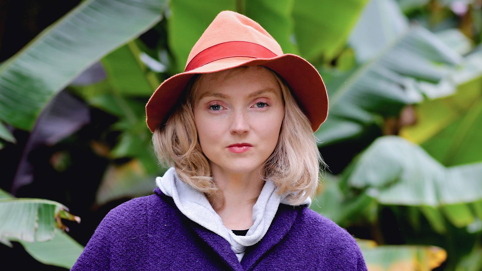 Lily-Cole-16x9